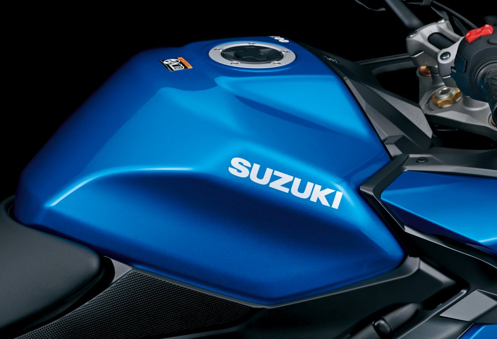 Amortisseurs arrière noirs : Suzuki GT500 GT 500 (1976-1977) – Square