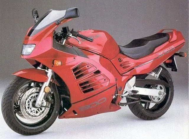 Suzuki RF900R 1994 - 4