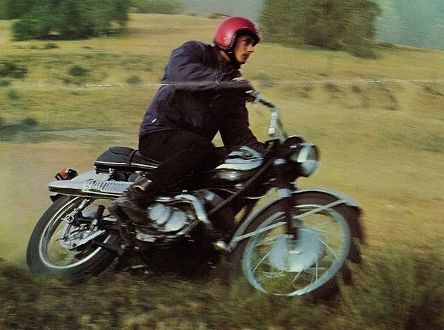 Suzuki Scrambler TC 250 1967 - 5
