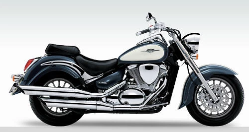 Profile photo of C 800 INTRUDER 2012 in color not defined.