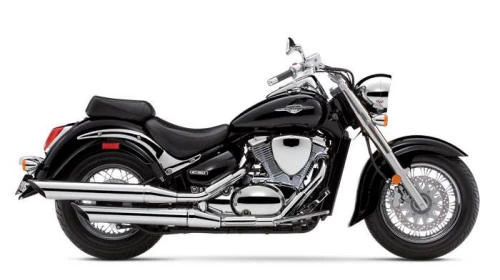 Profile photo of C 800 INTRUDER 2013 in color not defined.
