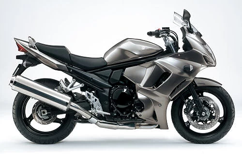 Photo de profil de la GSX 1250 FA 2010 en couleur non défini