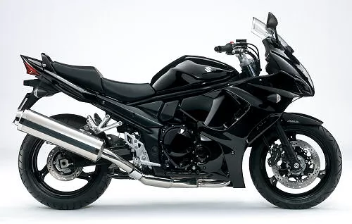 Photo de profil de la GSX 1250 FA 2010 en couleur non défini