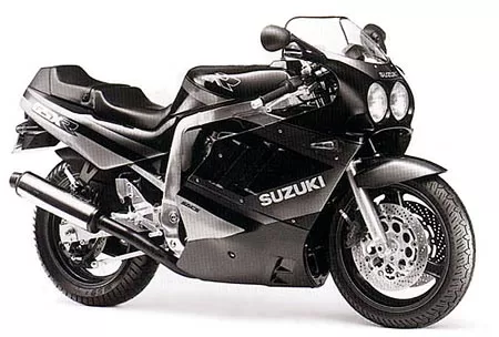 Profile photo of 750 GSX-R 1989 in color not defined.