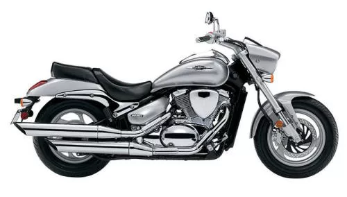 Foto de perfil del M 800 INTRUDER 2013 en color indefinido.