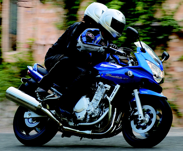 Suzuki GSF 650 Bandit N et S 2007 - Fiche moto - Motoplanete