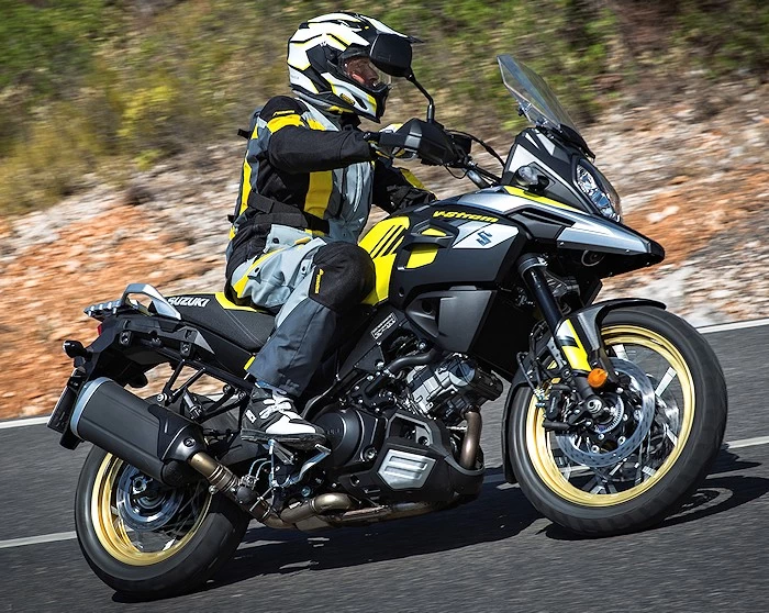 suzuki-1000-v-strom-XT-2017-