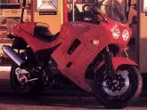 Moto Triumph 900 DAYTONA 1996