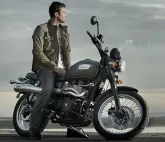 Moto Triumph 900 SCRAMBLER 2010