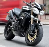Motorcycle Triumph 1050 SPEED TRIPLE 2015
