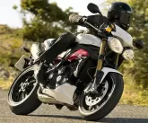 Motorcycle Triumph 1050 SPEED TRIPLE R 2015