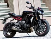 Motorcycle Triumph 765 Street Triple R 2020