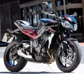 Motorcycle Triumph 765 Street Triple R 2021