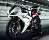 Motorcycle Triumph 675 Daytona R 2012