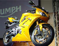 TRIUMPH DAYTONA 675