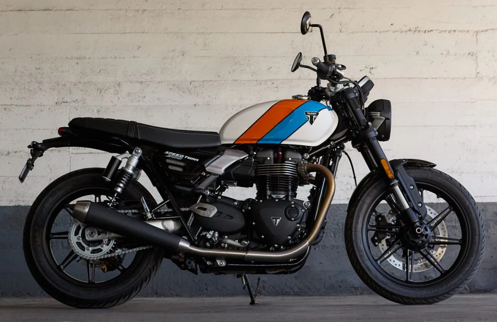 Triumph nouvelle 900 Speed Twin 2025 - 12