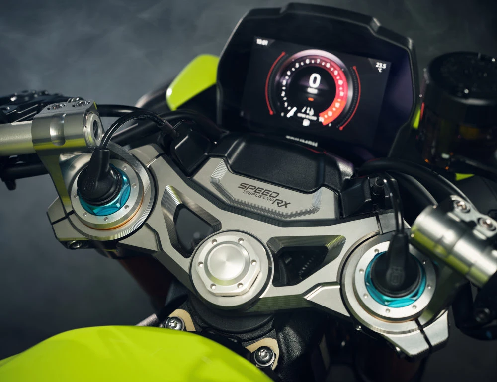 Triumph 1200 Speed Triple RX 2025 - 24