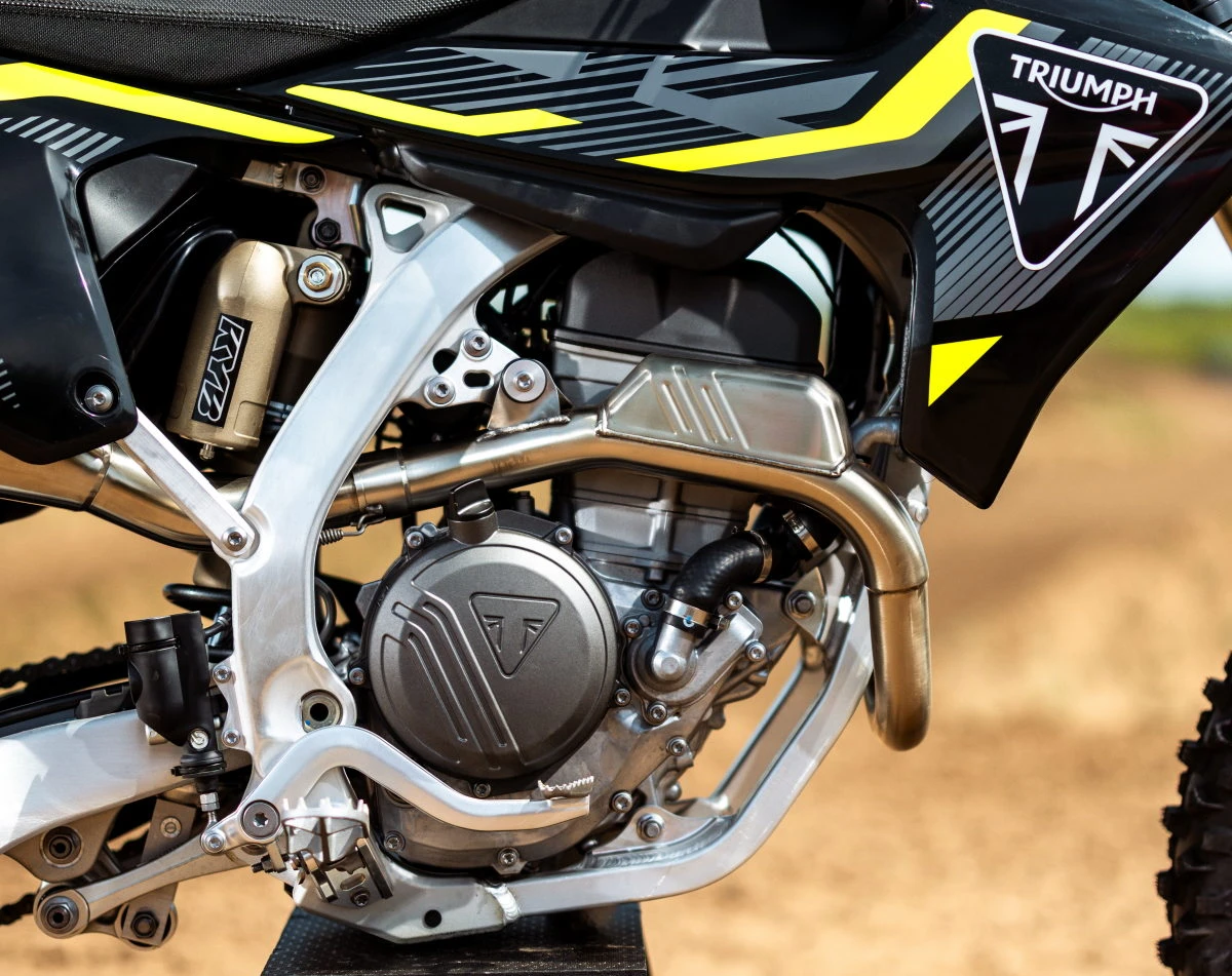Triumph TF 250-X 2027 - 17