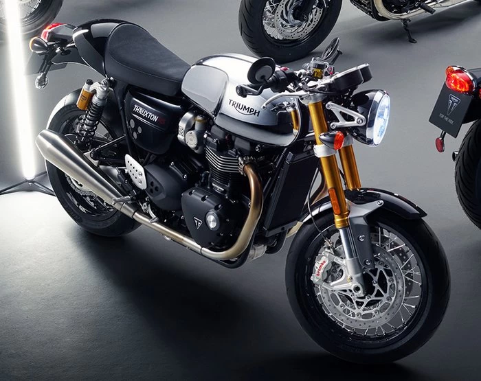 Triumph 1200 Thruxton RS Chrome Edition
