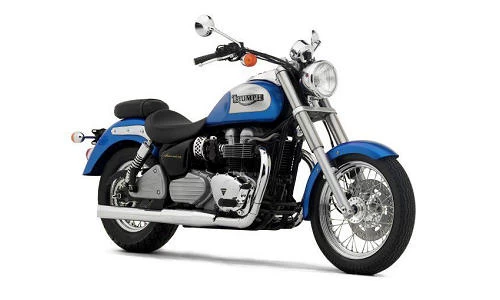 Foto de perfil del 800 BONNEVILLE AMERICA 2004 en color indefinido.