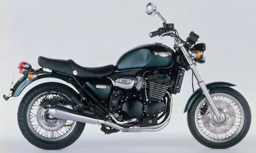 Profile photo of 900 LEGEND TT 2001 in color not defined.