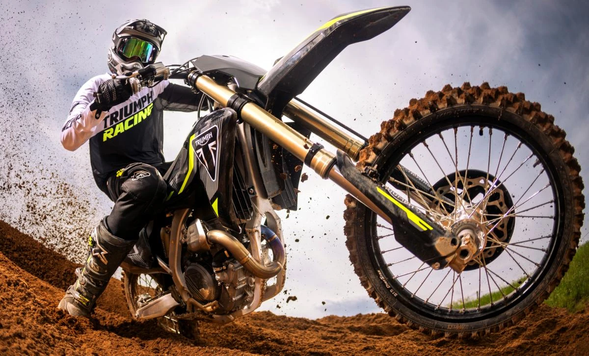 Triumph TF 250-X 2027 - 1