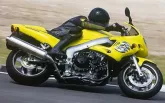 Moto Triumph 955 SPRINT RS 2000
