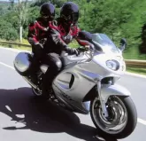Moto Triumph 955 SPRINT ST 2004