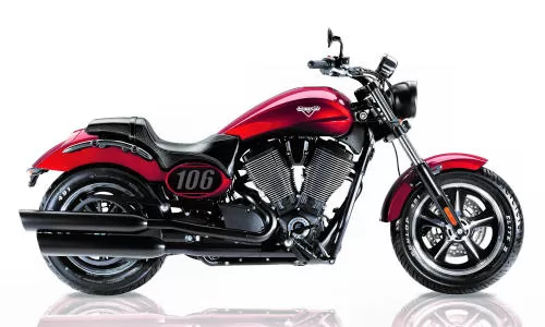 Foto de perfil del 1700 JUDGE 2015 en color indefinido.