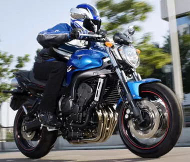 Photo de la Yamaha FZ6 600 S2 2007