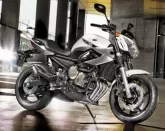 Moto Yamaha XJ6 600 Naked 2010