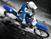 Moto Yamaha YZ 450 F 2014
