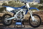 Moto Yamaha YZ 450 F 2015