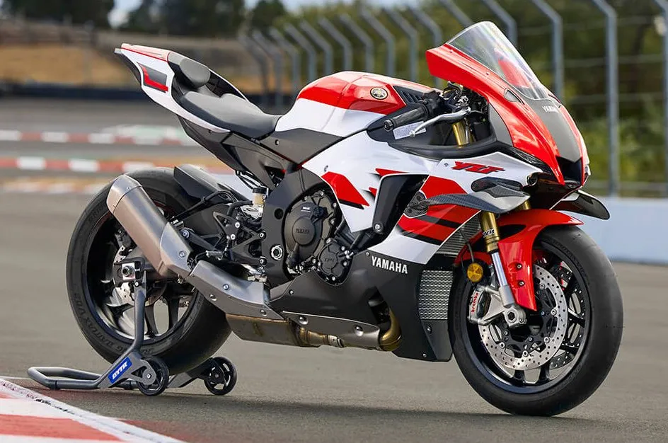 Yamaha 1000 R1 SP 70th Anniversary 2026 - 7