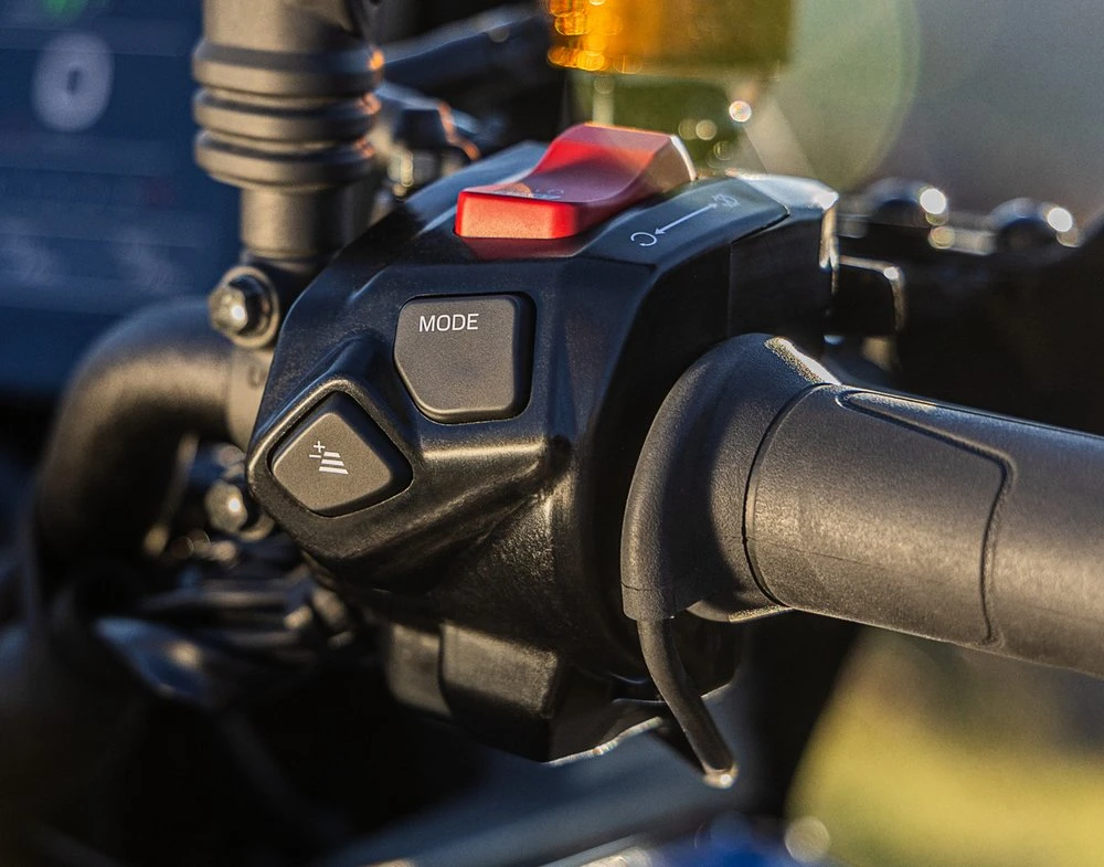 Yamaha Tracer 9 GT+ 2025 - 18