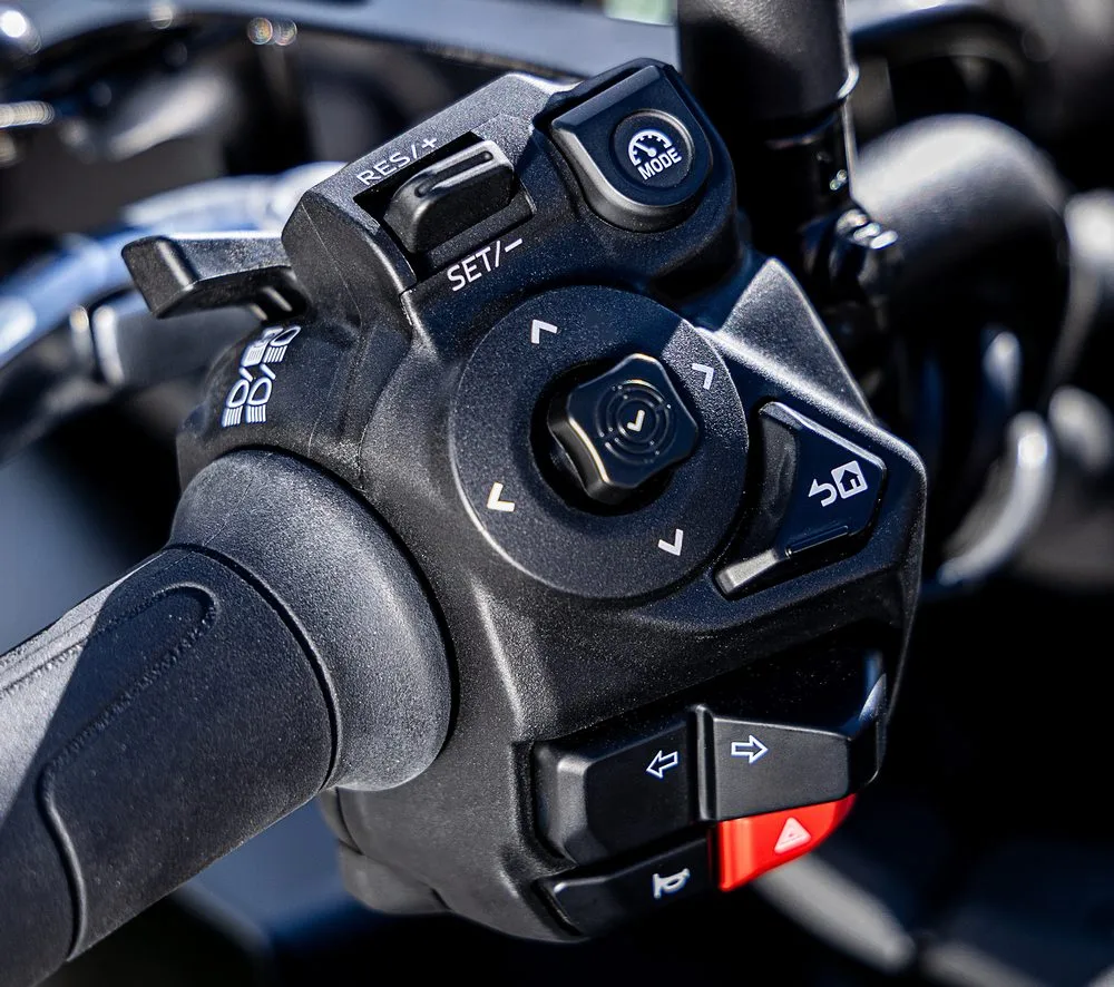 thumbnail image 2 of Yamaha Tracer 900 GT+ Y-AMT 2025 – Electric Screen High Level GPS Mount By Printed Parts (Black) 2 of 2