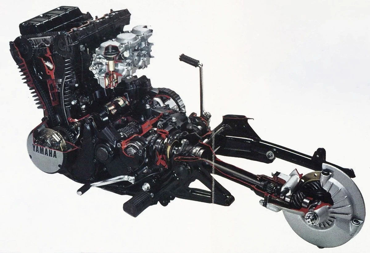 Yamaha XS 750 1976 - 16