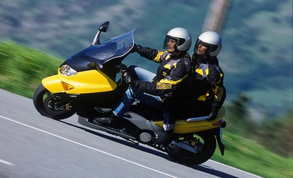 Yamaha XP 500 Tmax 2001 - 9