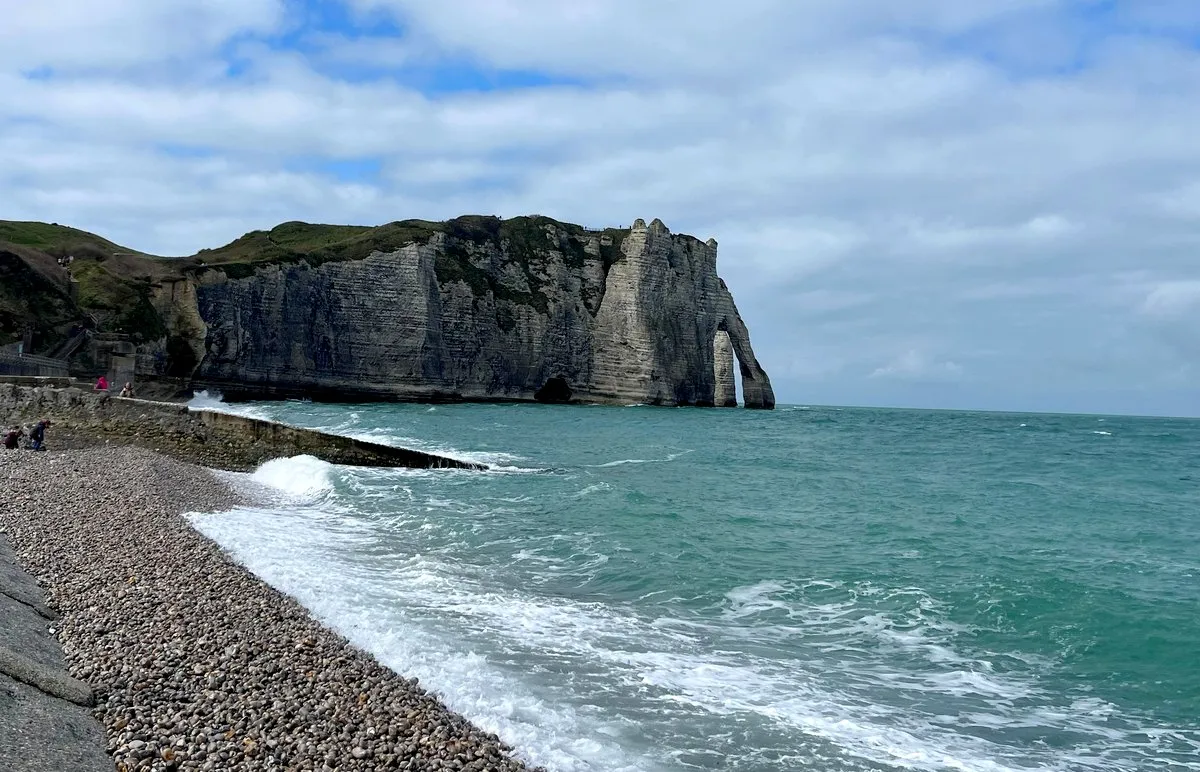 Les falaises d'Etreta et la mer verte