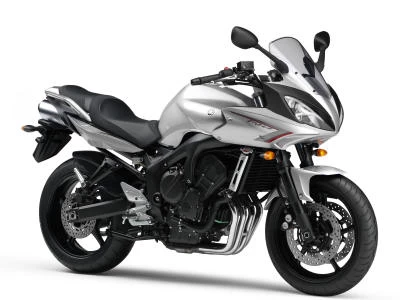 Foto de perfil del FZ6 600 FAZER S2 2008 en color indefinido.