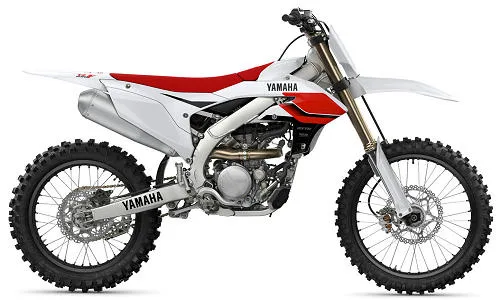 Foto de perfil del YZ 250 F 2026 en color rojo / blanco.