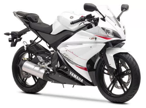 Profile photo of YZF-R 125 2011 in color not defined.