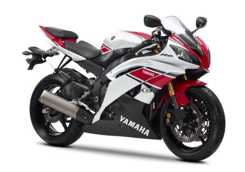 Photo de profil de la YZF-R6 600 2012 en couleur rouge / blanc