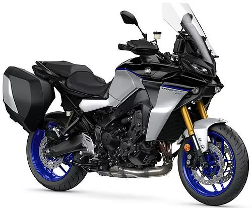 Foto de perfil del Tracer 9 GT+ 2024 en color gris / negro.