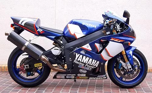 Photo de profil de la YZF 750 R7 OW-02 Bol d'or replica 2000 en couleur non défini