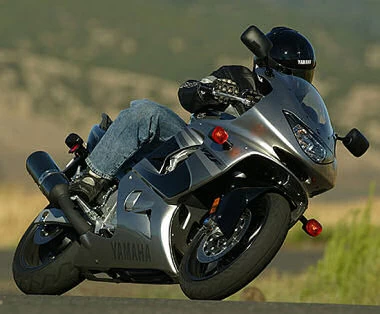 Photo de la Yamaha YZF 600 R THUNDERCAT 2001