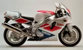 Moto Yamaha YZF 750 R 1997