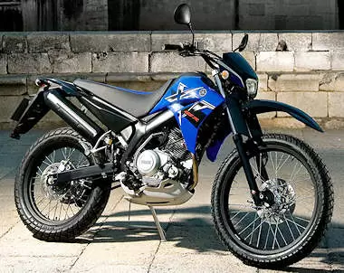 Photo of Yamaha XT 125 R 2010