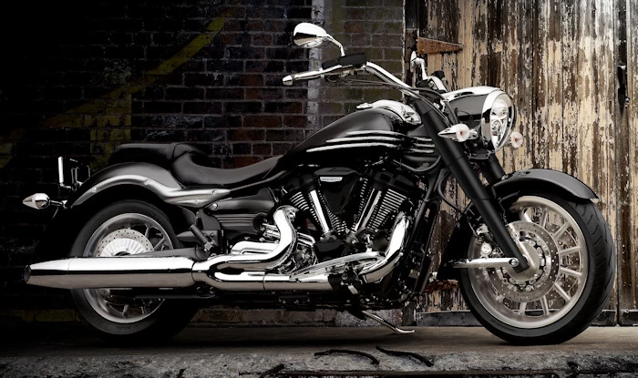 Sac à Dos Moto Craftride Pour Yamaha XV 1900 Midnight Star - Vert - Neuf Avec Sangles